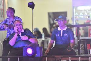 BIB: 
                            <button type="button" onclick="openModal(21897974)" class="btn btn-primary btn-sm float-right btn-popup" data-toggle="modal" data-target=".modal-high-quality">
                        <i class="fas fa-shopping-cart"></i> Add to Cart
                    </button>
                                            <button type="button" onclick="isThisMe(21897974, true)" class="btn btn-success btn-sm float-right btn-popup btn-isme hidden" data-toggle="tooltip" data-placement="bottom" title="นี่คือรูปของคุณใช่ไหม คลิกที่นี่เพื่อเอาเข้าอัลบั้ม">
                        <i class="fas fa-plus"></i> Add to album
                    </button>
                    <button type="button" onclick="isThisMe(21897974, false)" class="btn btn-warning btn-sm float-right btn-popup btn-isnotme hidden">
                        <i class="fas fa-ban"></i> Remove from album
                    </button>